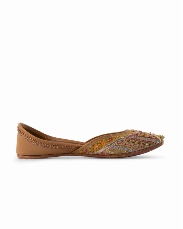 Desert Fair Juttis - Image 4